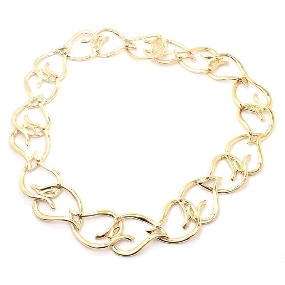 Authentic! Vintage Tiffany & Co 18k Yellow Gold Open Heart Leaf Link Necklace - Picture 2 of 11